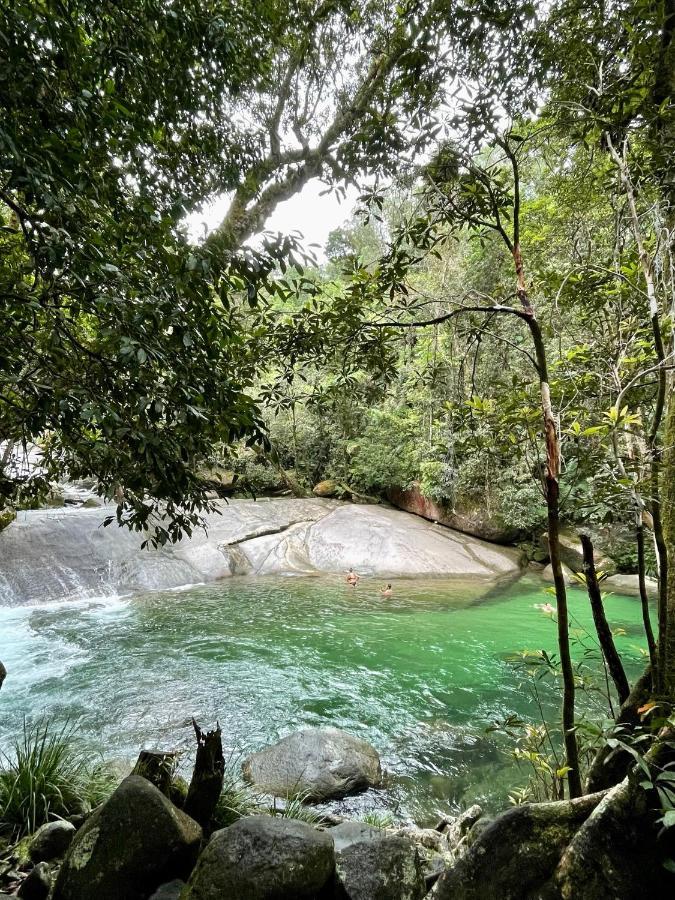 Babinda Quarters Hotell Exteriör bild