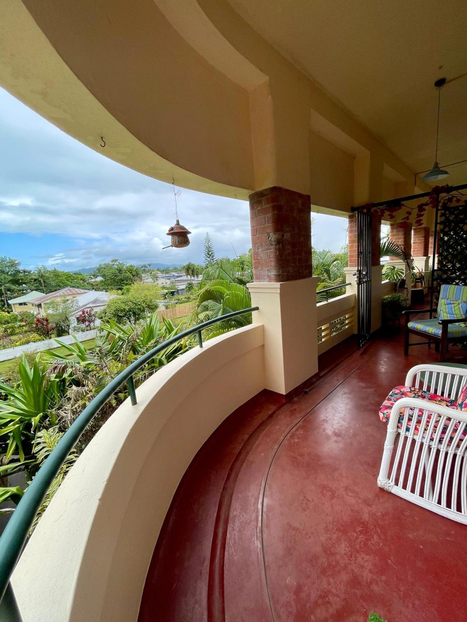 Babinda Quarters Hotell Exteriör bild